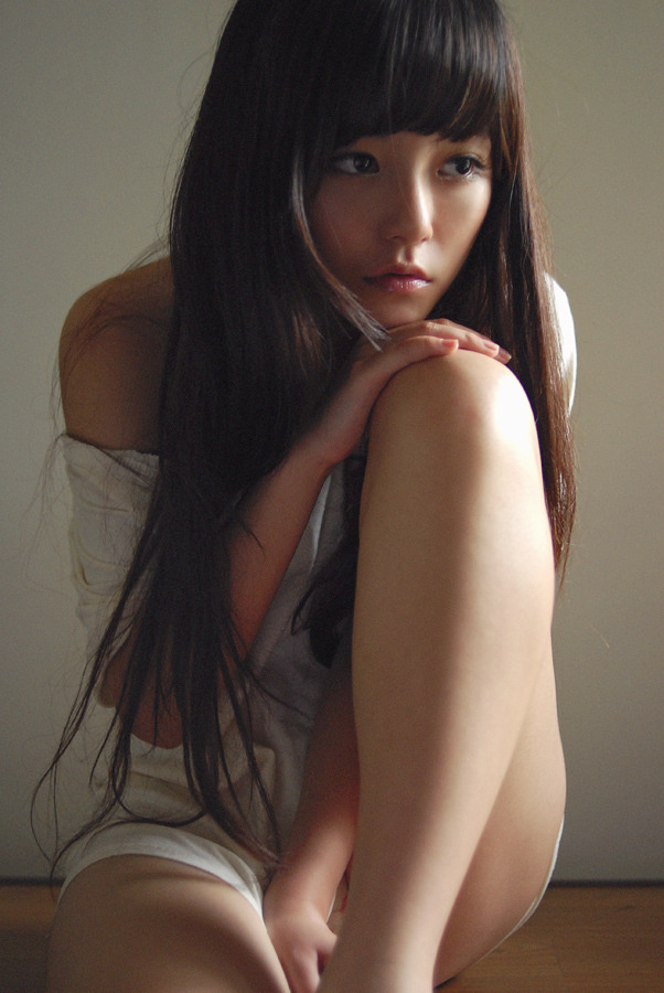 日韩美女亚洲99久久二区