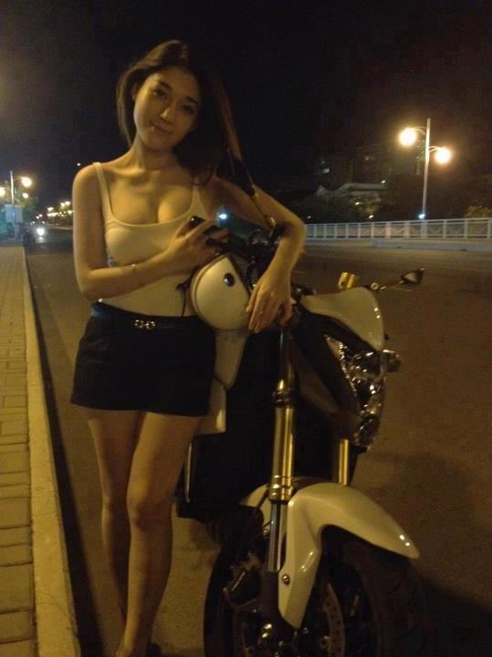 亚洲chinese猛男男gay